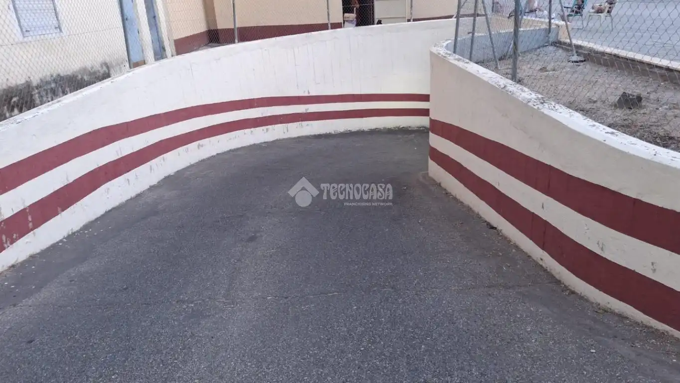 Einzelparkplatz zum Verkauf in Sur, imagen 2