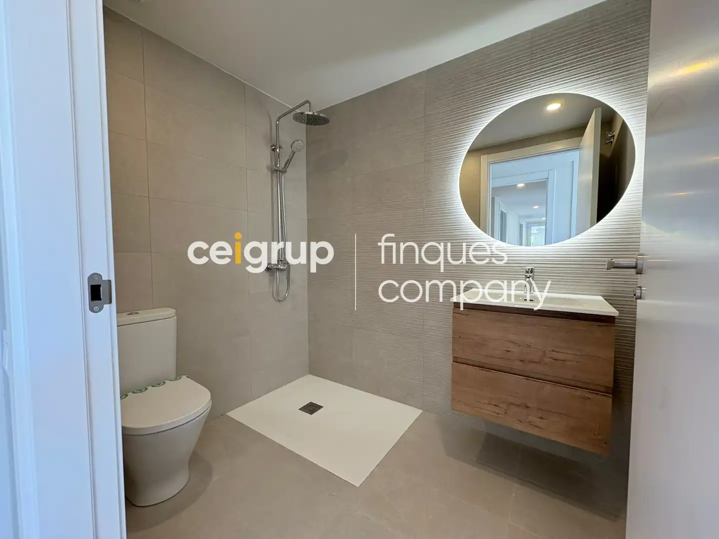 Piso en venta en Carrer de Roberto Bolaño Ávalos, Domeny