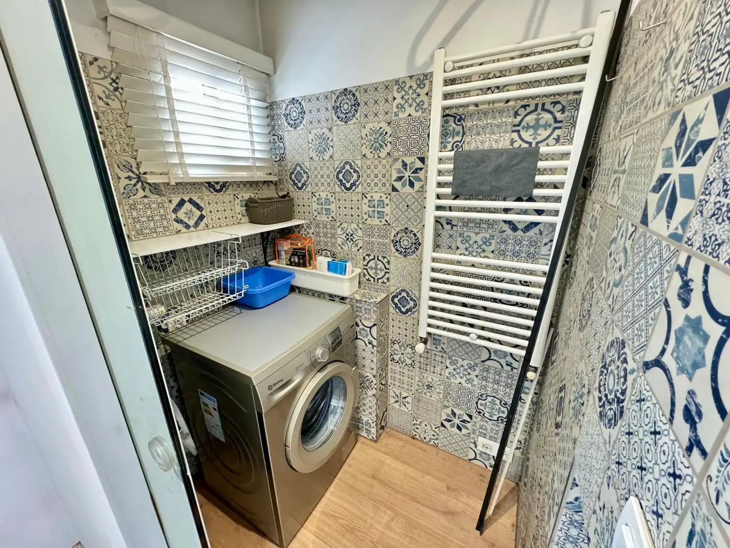 Badezimmer von Maisonette zum Verkauf in Madrid mit Klimaanlage und Privatgarten