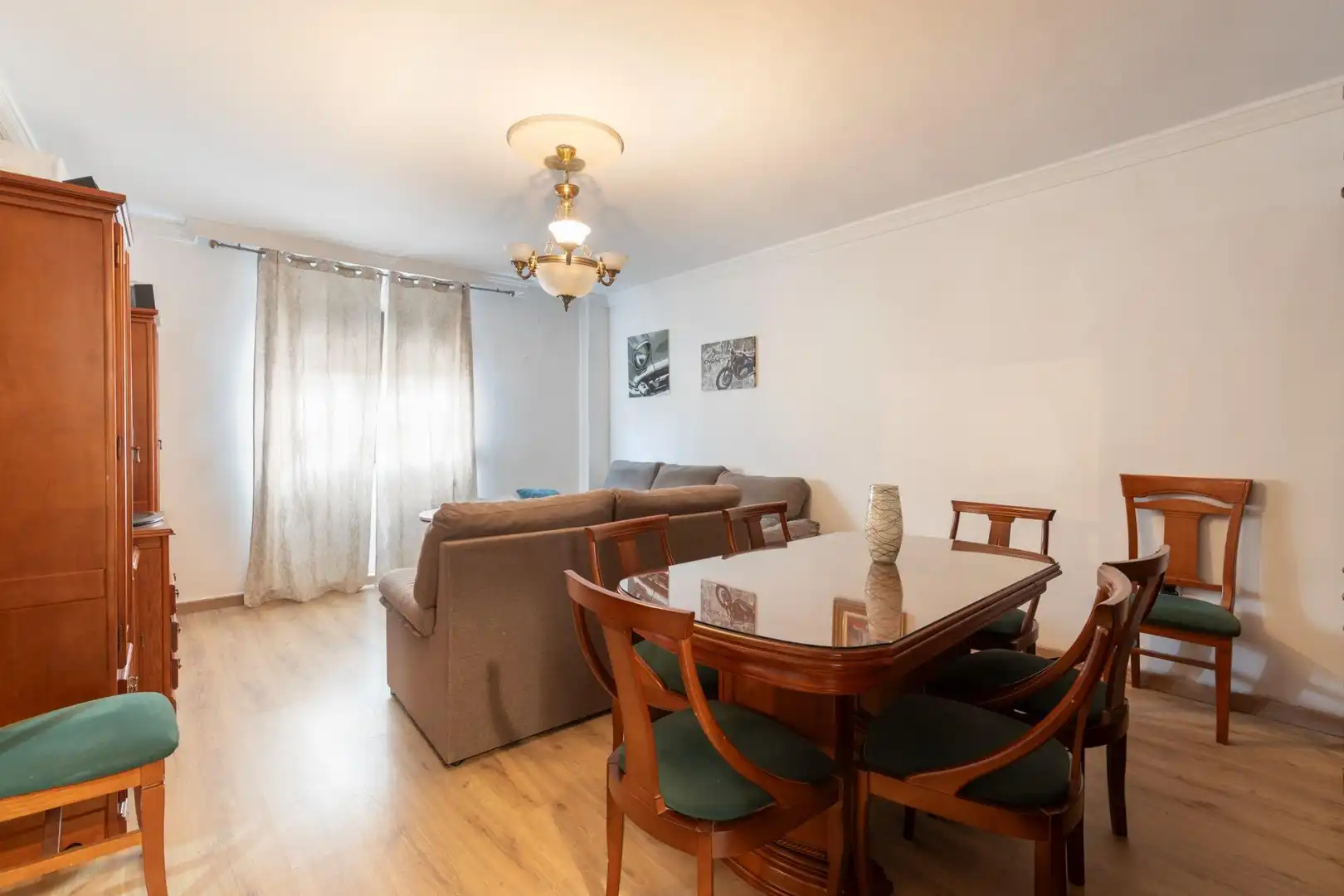 Sala d'estar de Casa o xalet en venda en Iznalloz