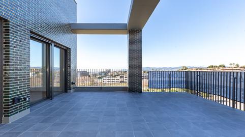 Foto 2 de Ático de alquiler en Joan de la Cierva, Finestrelles, Esplugues de Llobregat