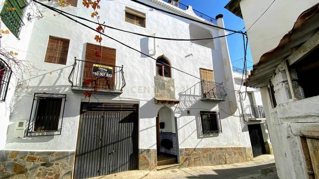 Casa-chalet en Venta en Rosario, 20 en Nevada