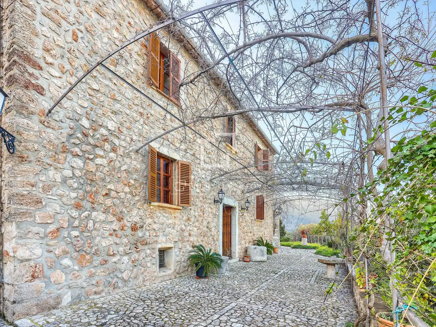 Casa rústica con jardín en venta en Sóller, imagen 2