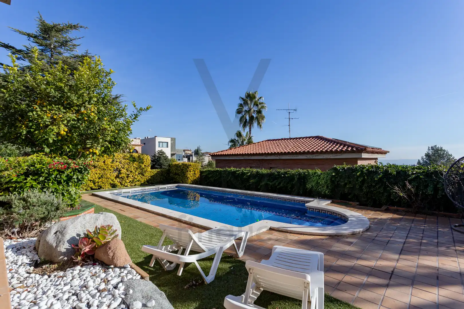 Piscina de Casa o xalet en venda en Castellvell del Camp amb Aire condicionat, Calefacció i Jardí privat