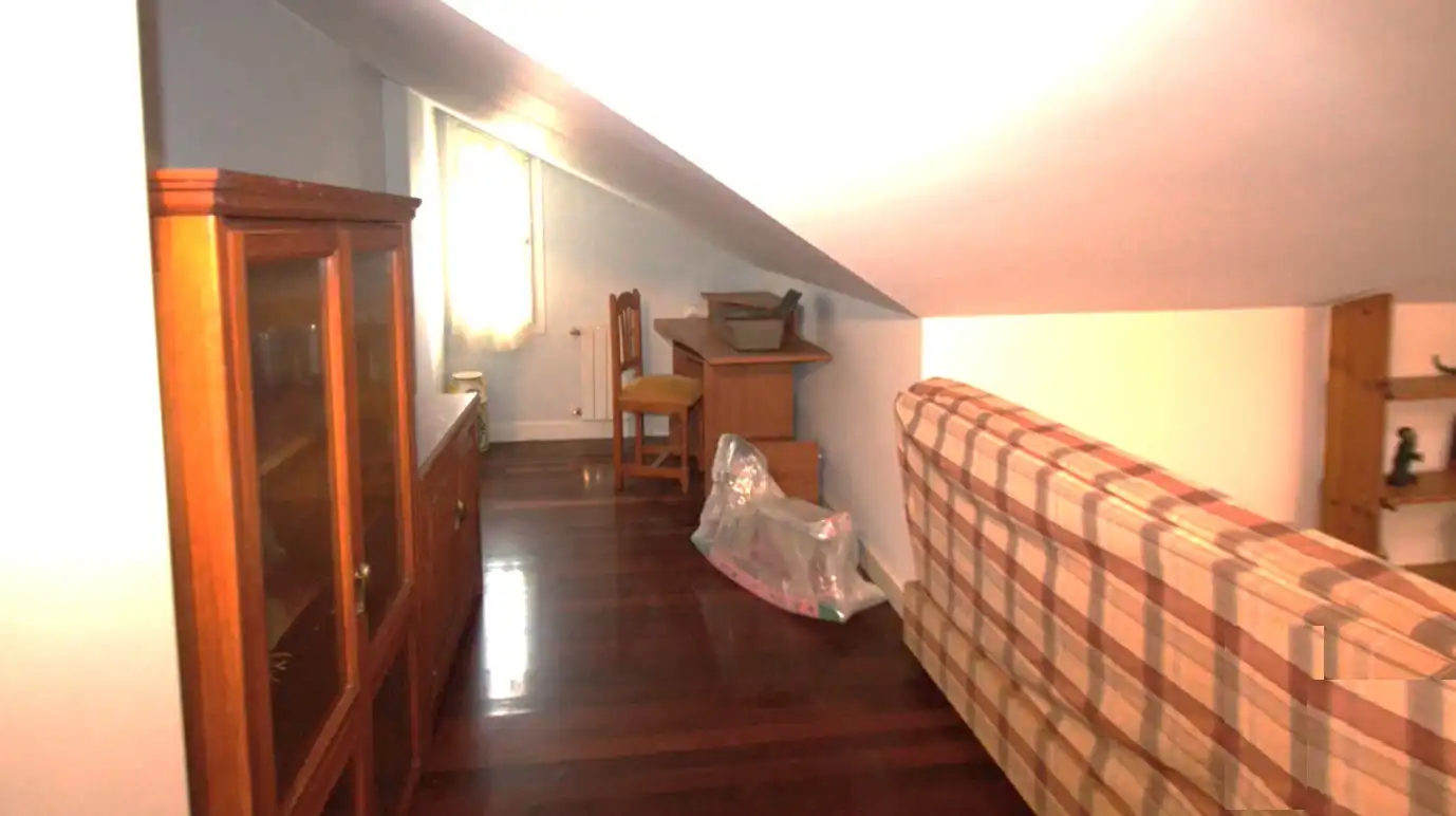 Houses for sale in Mortuero Kalea, Abanto y Ciérvana-Abanto Zierbena