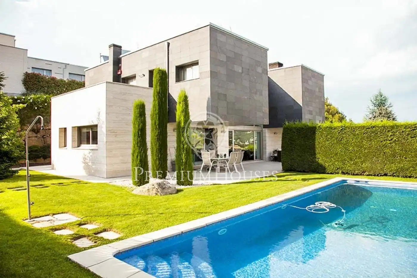 Casa amb piscina en venda a Vallromanes