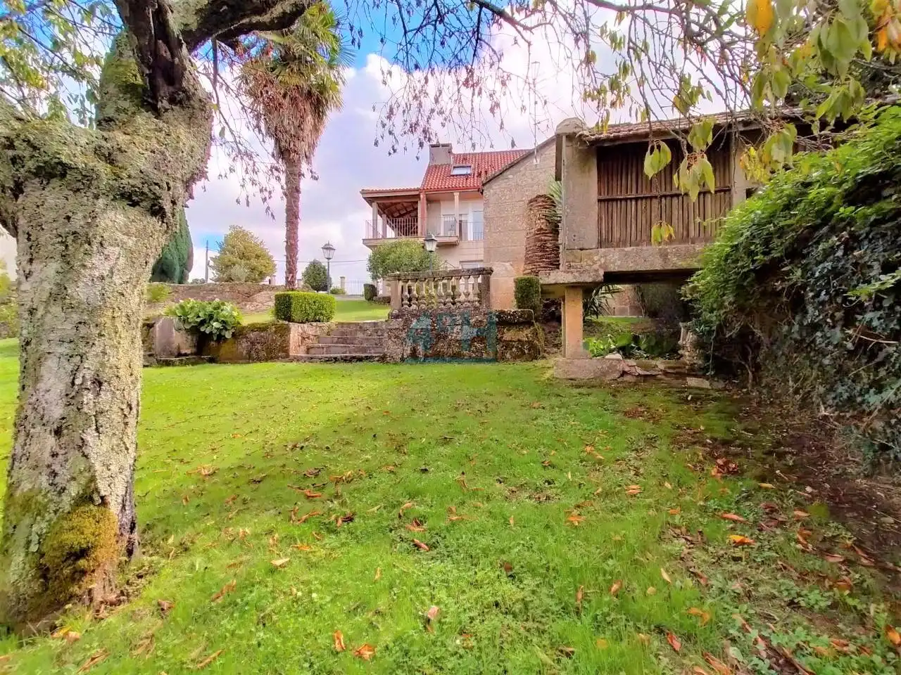 Jardín de Casa o chalet en venta en Amoeiro con Calefacción, Jardín privado y Terraza