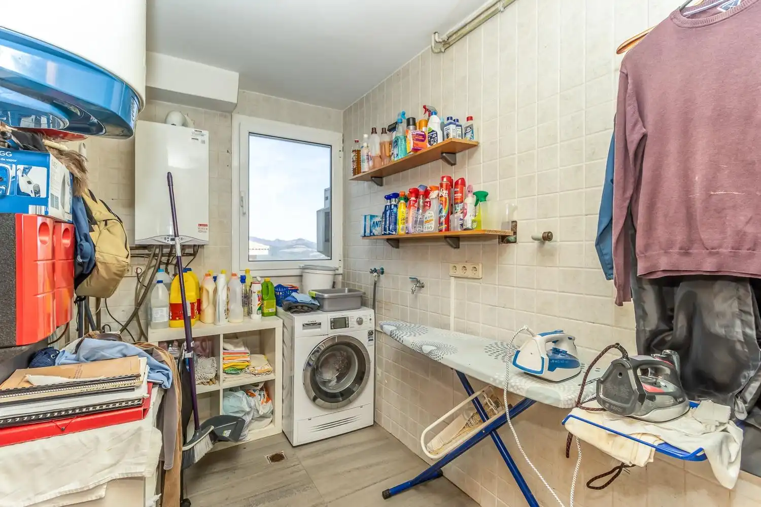 Cocina de Edificio en venta en Castellar del Vallès