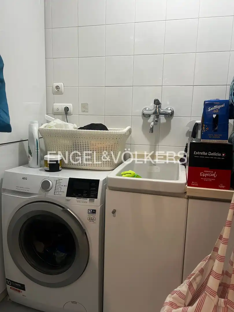Cuina de Pis de lloguer en Valencia amb Aire condicionat, Calefacció i Balcó
