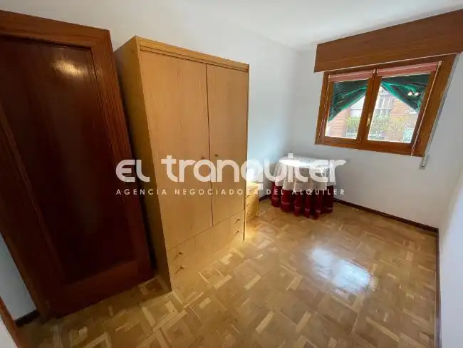 Bedroom of Flat for rent in Leganés  with Parquet flooring, Terrace and Furnished
