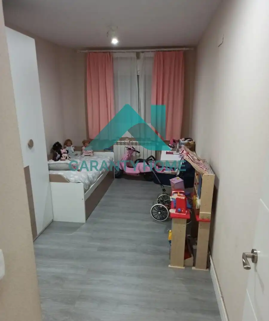 Bedroom of Flat for sale in Cáceres Capital  with Air Conditioner, Heating and Storage room