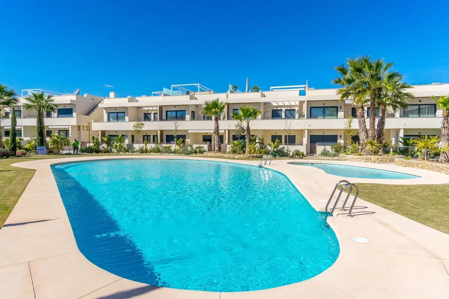 Apartament amb piscina en venda a maestro aquino