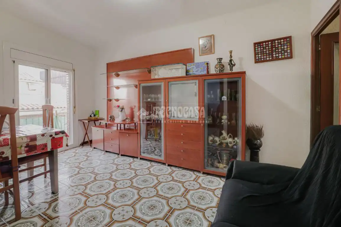 Sala de estar de Piso en venta en Ripollet con Aire acondicionado y Balcón