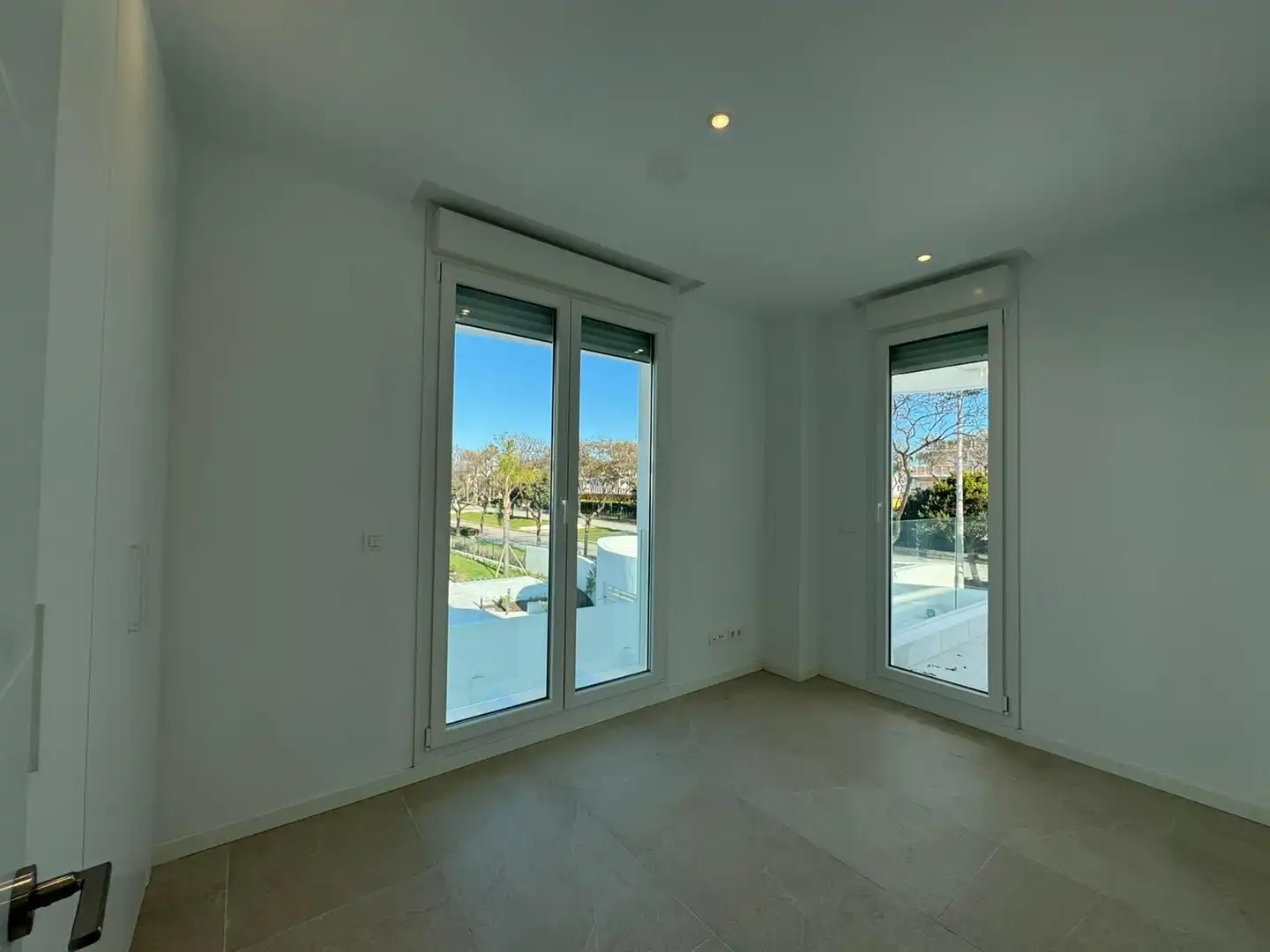 Habitación de Apartamento en venta en Chipiona con Terraza, Balcón y Piscina comunitaria