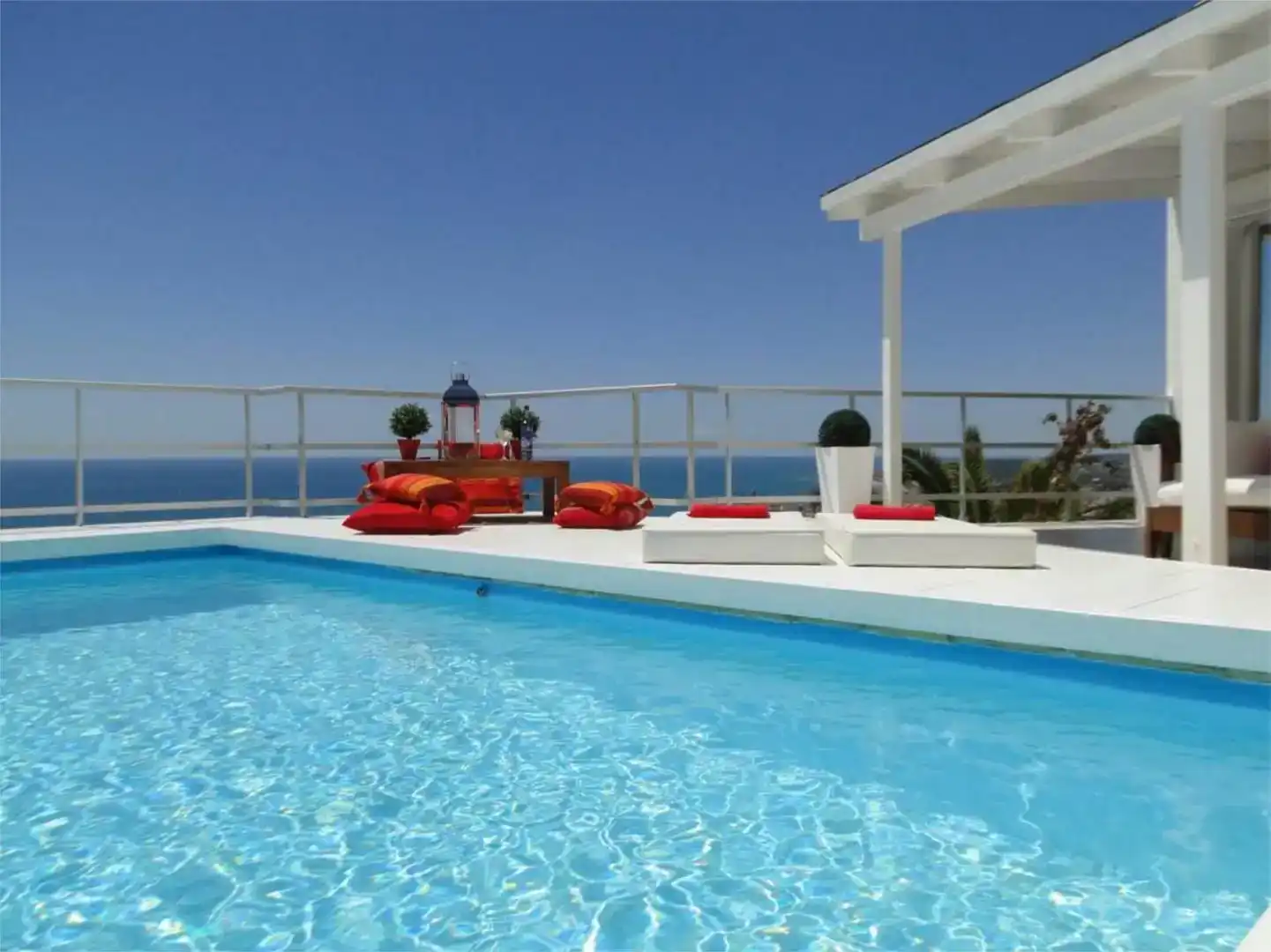 Piscina de Casa o xalet de lloguer en Sitges amb Aire condicionat, Jardí privat i Parquet