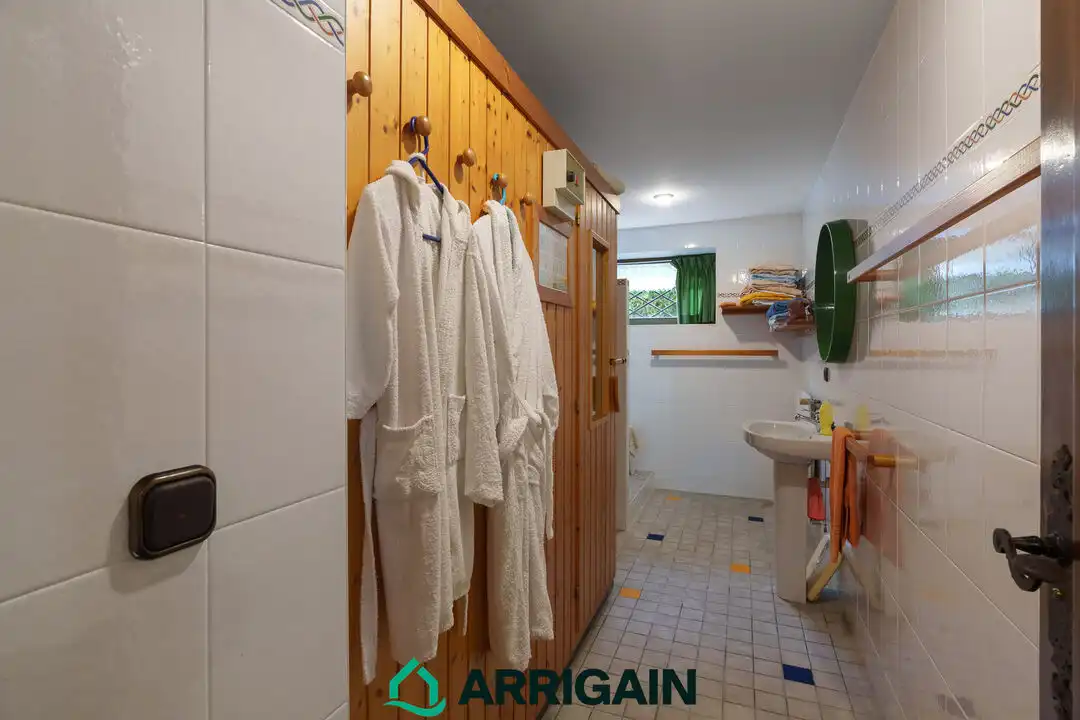 Baño de Casa o chalet en venta en Irun  con Calefacción, Jardín privado y Terraza