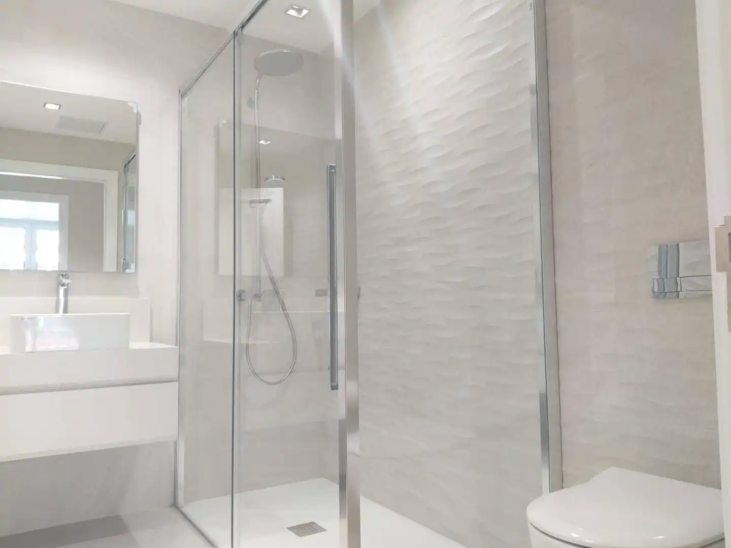 Baño de Piso en venta en Las Palmas de Gran Canaria con Aire acondicionado
