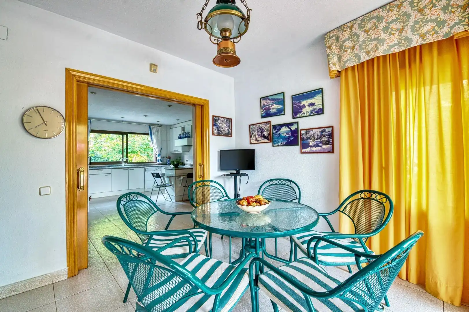 Detached house with terrace for sale in Calle del Valle de Tobalina, imagen 11