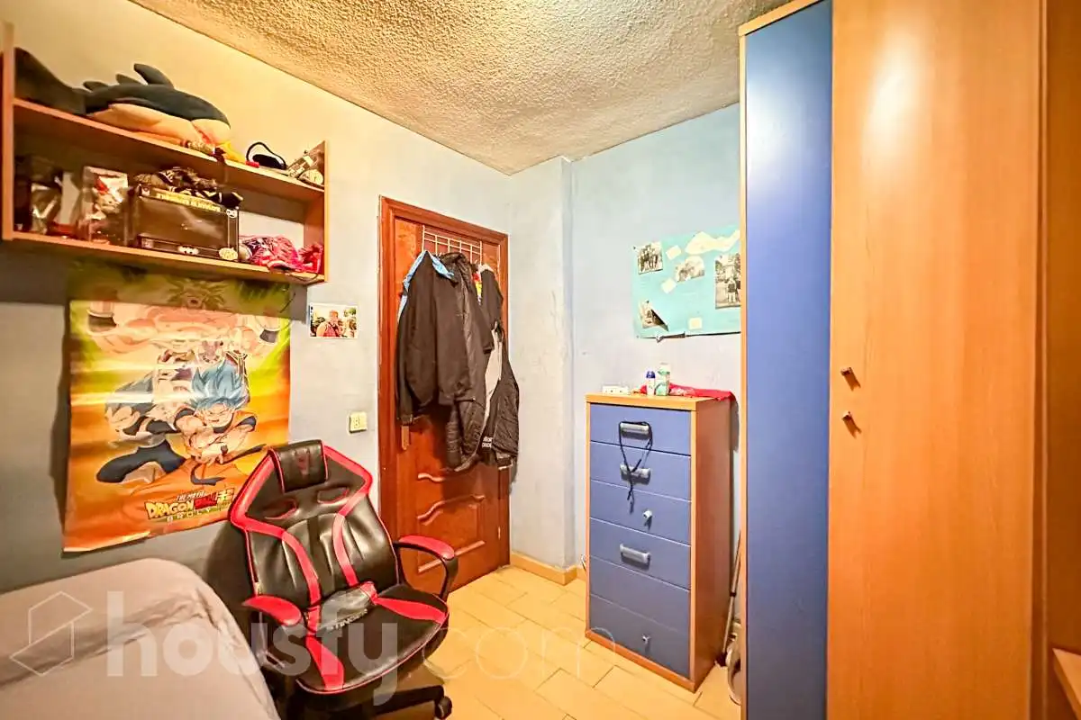Bedroom of Flat for sale in Móstoles  with Air Conditioner, Terrace and Storage room