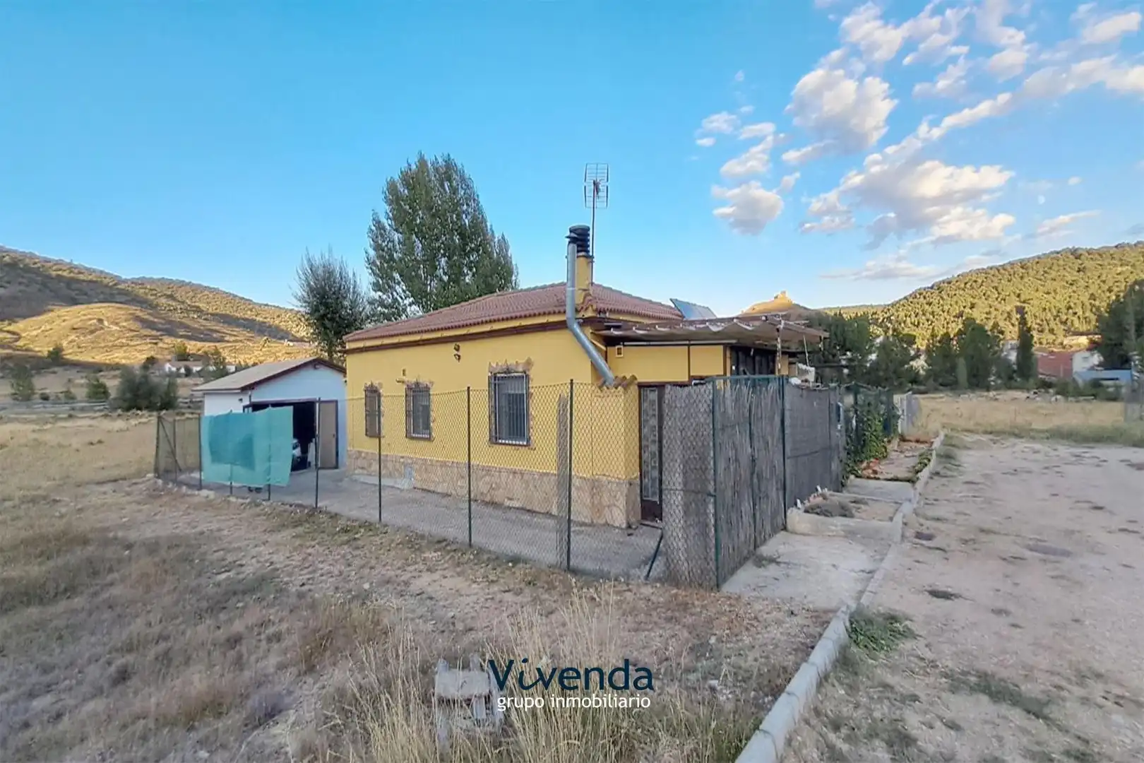 Vista exterior de Finca rústica en venta en Boniches con Jardín privado y Alarma