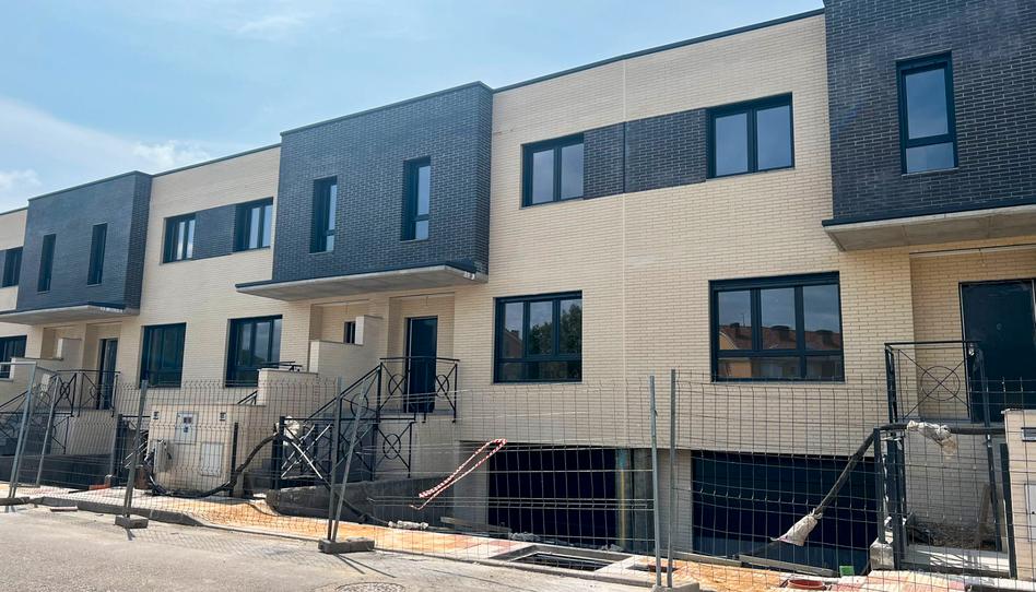 Photo 1 from new construction home in Flat for sale in Villaquilambre, León