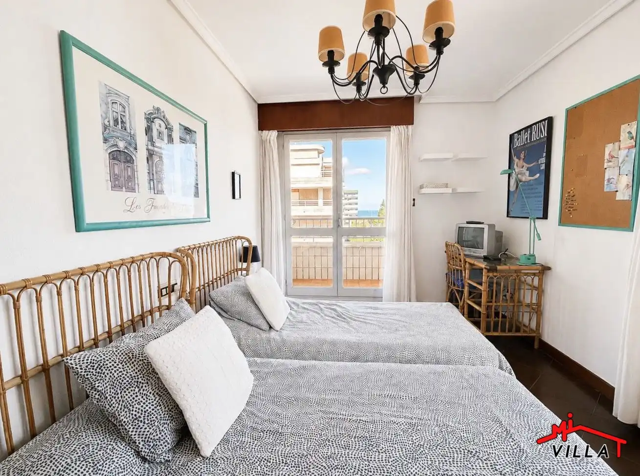 Habitación de Piso en venta en Laredo con Calefacción y Terraza