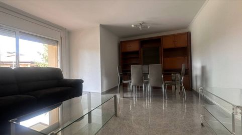Photo 2 of Flat for rent in Calle Josep Maria Dalmau I Casademont, Montjuïc, Girona Capital