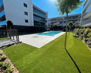 Swimming pool of Flat to rent in El Prat de Llobregat  with Air Conditioner, Heating and Oven