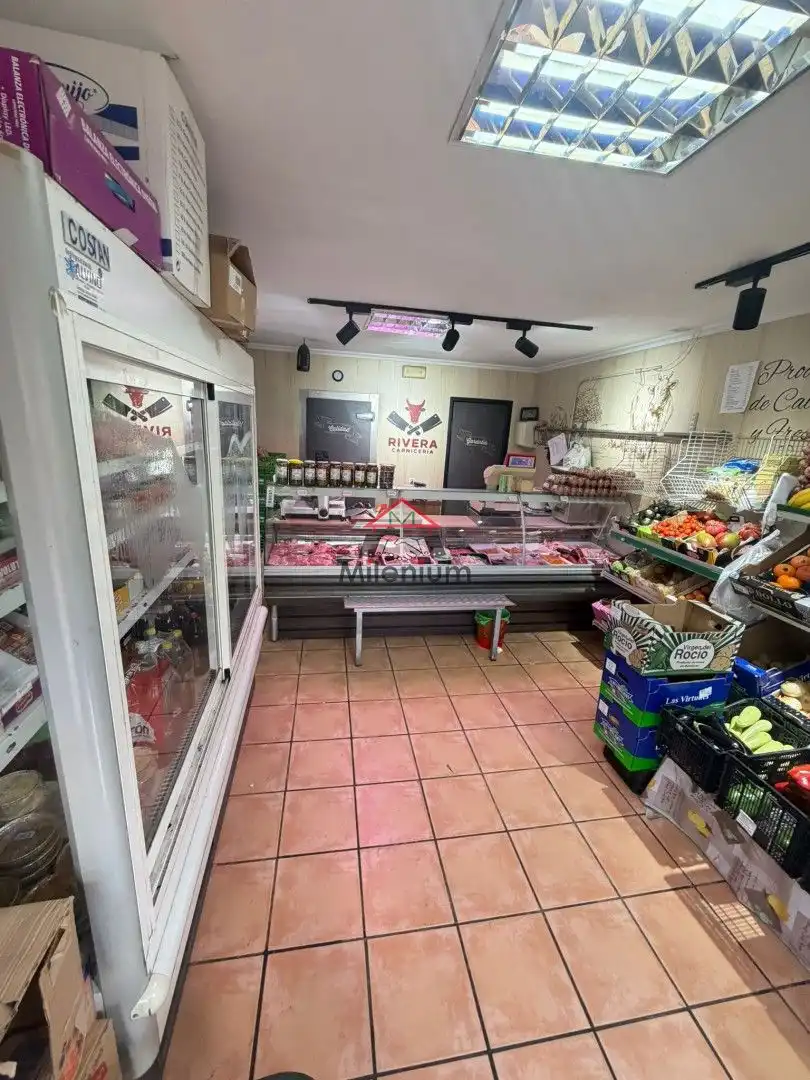 Local comercial en venta en Calle Alexander Henderson, imagen 3