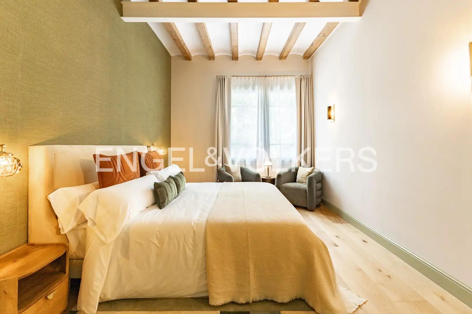 Schlafzimmer von Wohnung zum Verkauf in Barcelona mit Klimaanlage, Heizung und Parkett