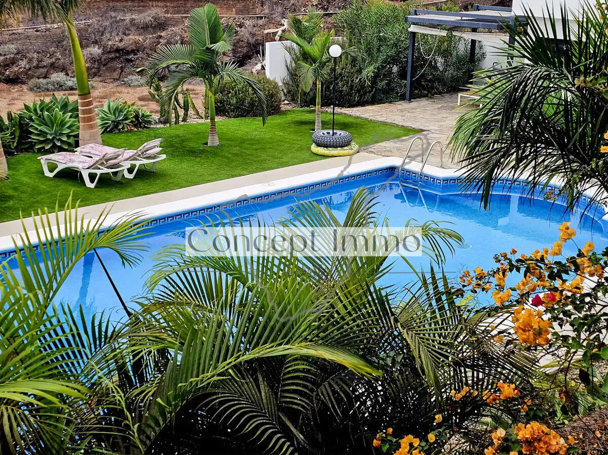 Piscina de Finca rústica en venda en Tamaimo - Arguayo