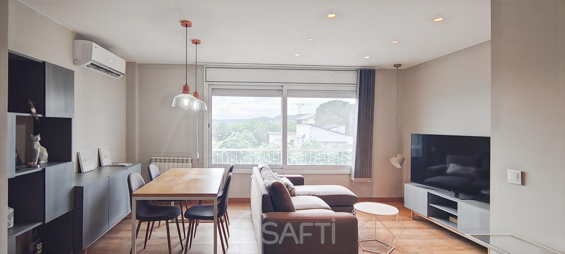 Living room of Flat for sale in Artés  with Air Conditioner and Heating