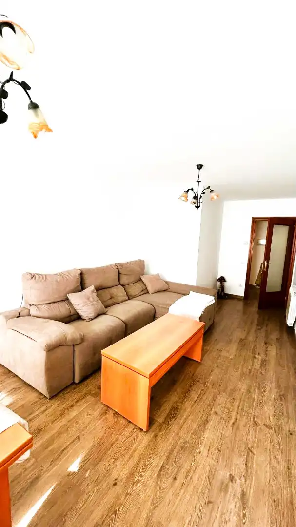 Sala de estar de Piso en venta en Cambrils con Aire acondicionado, Calefacción y Parquet