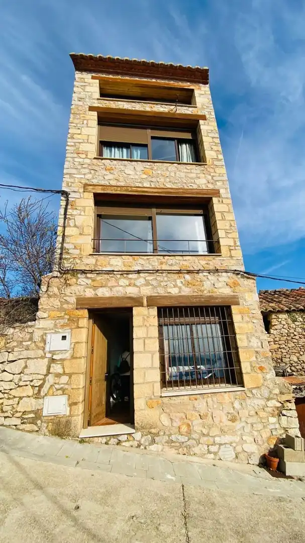 Vista exterior de Casa o chalet en venta en Benafigos con Terraza