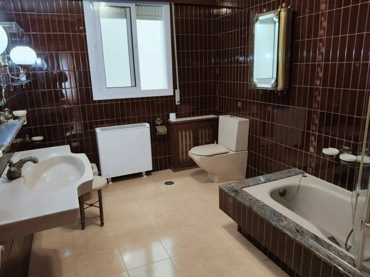 Baño de Piso en venta en Cariño con Calefacción, Trastero y Amueblado