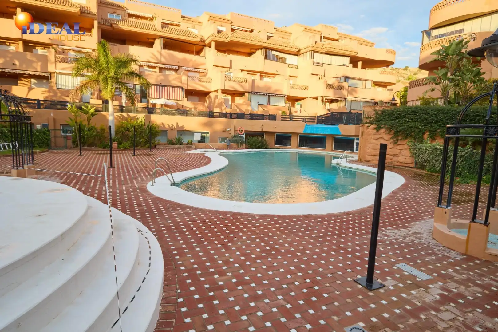 Piscina de Piso en venta en El Ejido con Aire acondicionado, Calefacción y Jardín privado