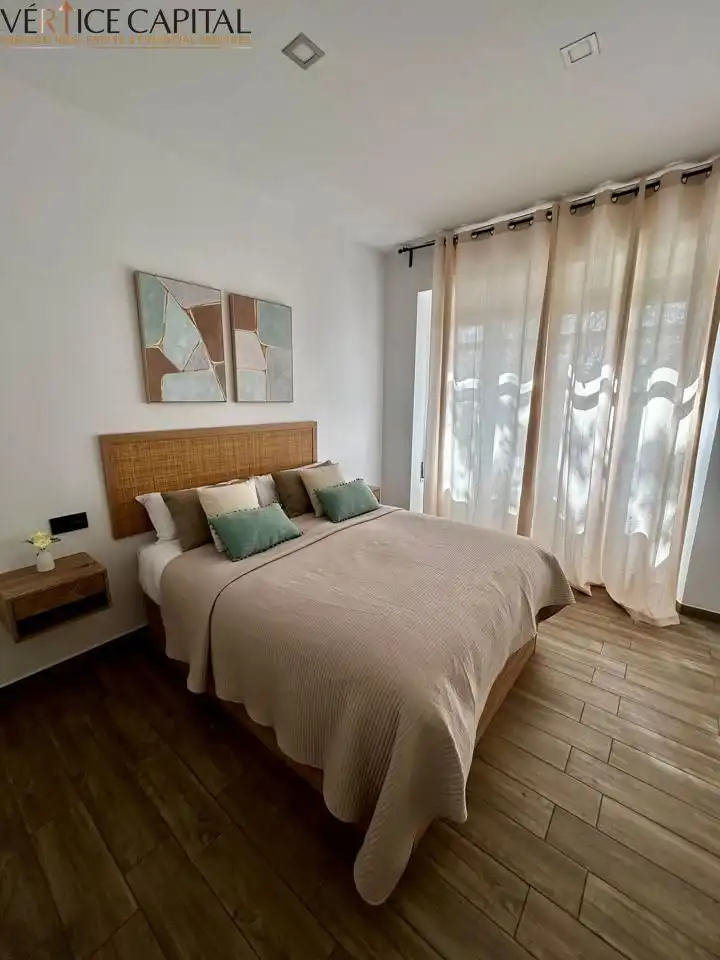 Habitación de Piso de alquiler en Málaga con Aire acondicionado, Calefacción y Amueblado