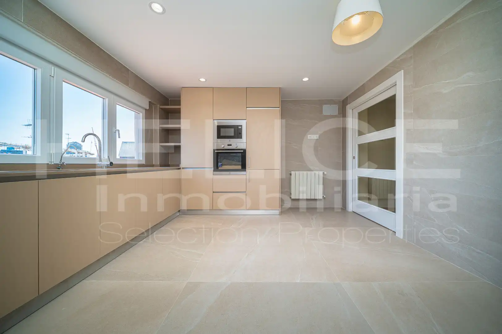 Attic for sale in Barrio de Benicalap