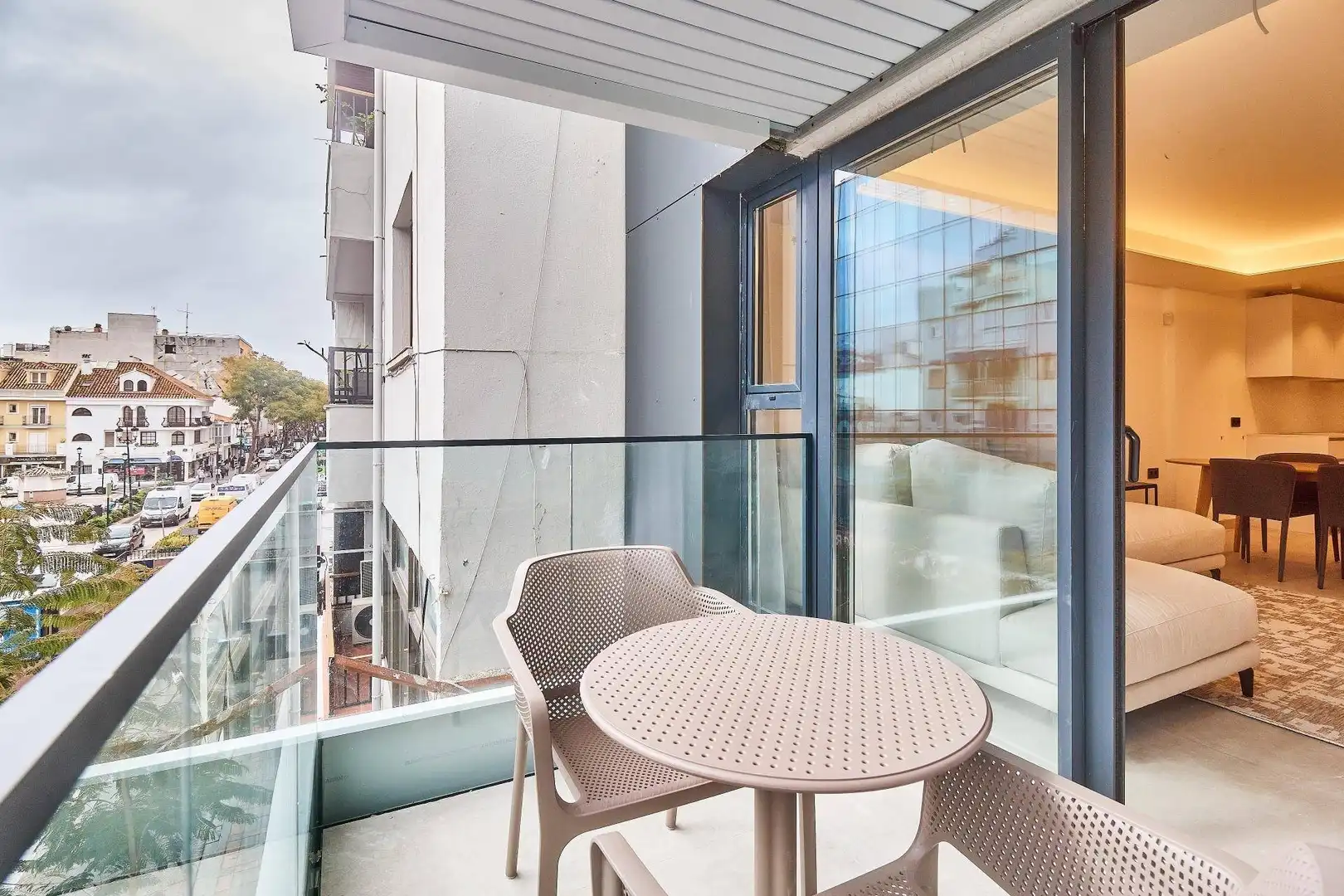 Appartement compact avec terrasse à vendre à Avenida Avenida de los Condes de San Isidro