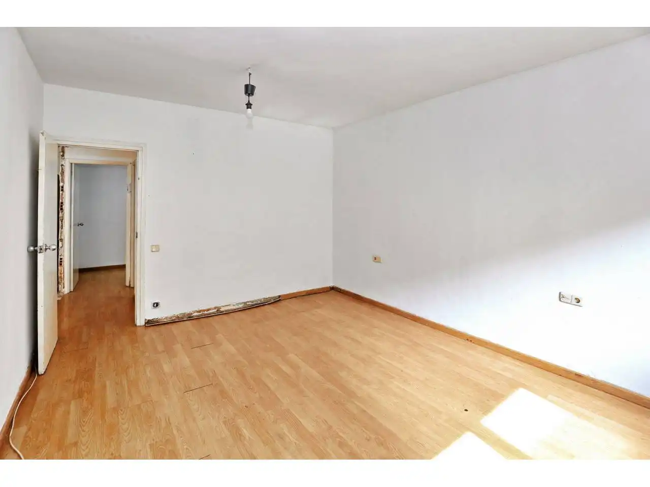 Piso con terraza en venta en Nou Barris, imagen 32