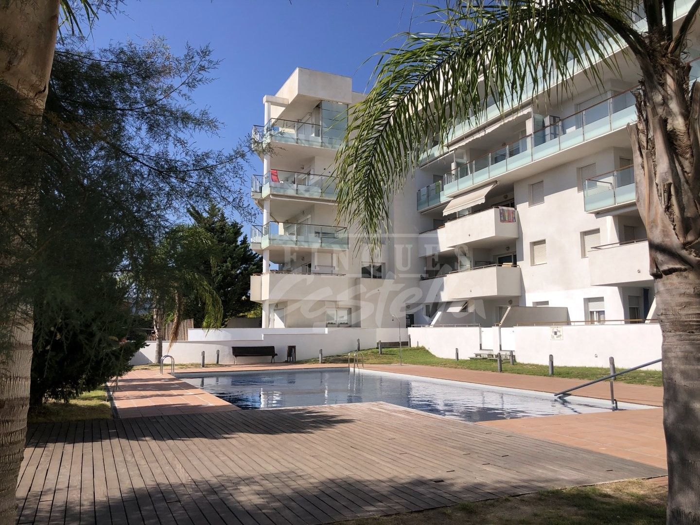 Piscina de Pis de lloguer en Roses amb Aire condicionat, Terrassa i Piscina
