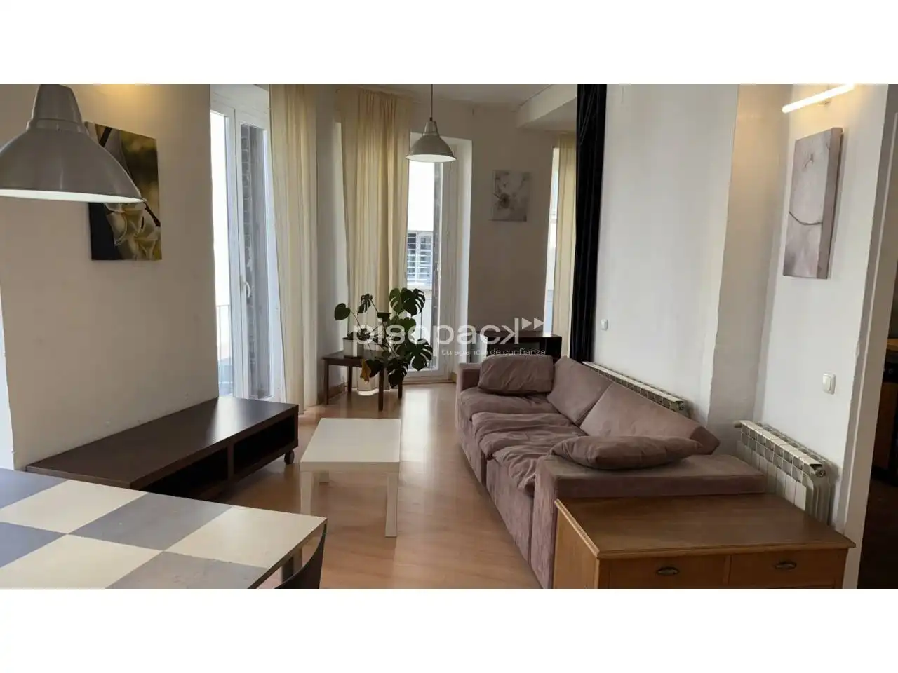Living room of Flat for sale in  Pamplona / Iruña  with Heating, Parquet flooring and Storage room