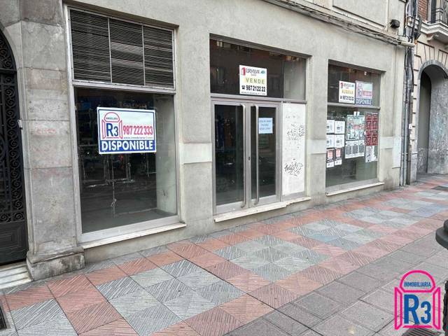 Local comercial en Alquiler en Avenida Suero de Quiñones en Centro Ciudad