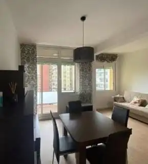 Menjador de Apartament en venda en Barcelona