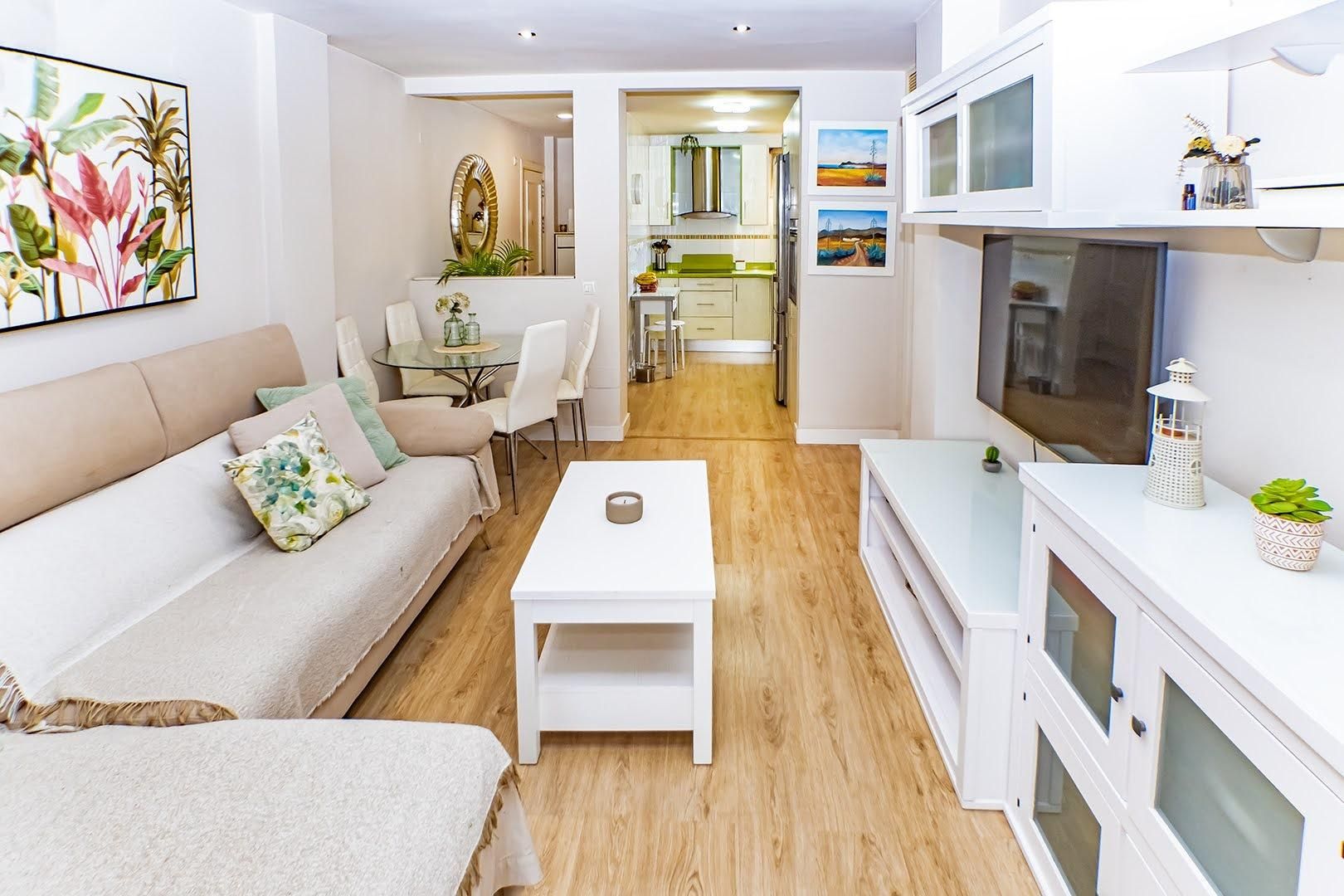 Living room of Flat for sale in  Almería Capital  with Air Conditioner and Heating