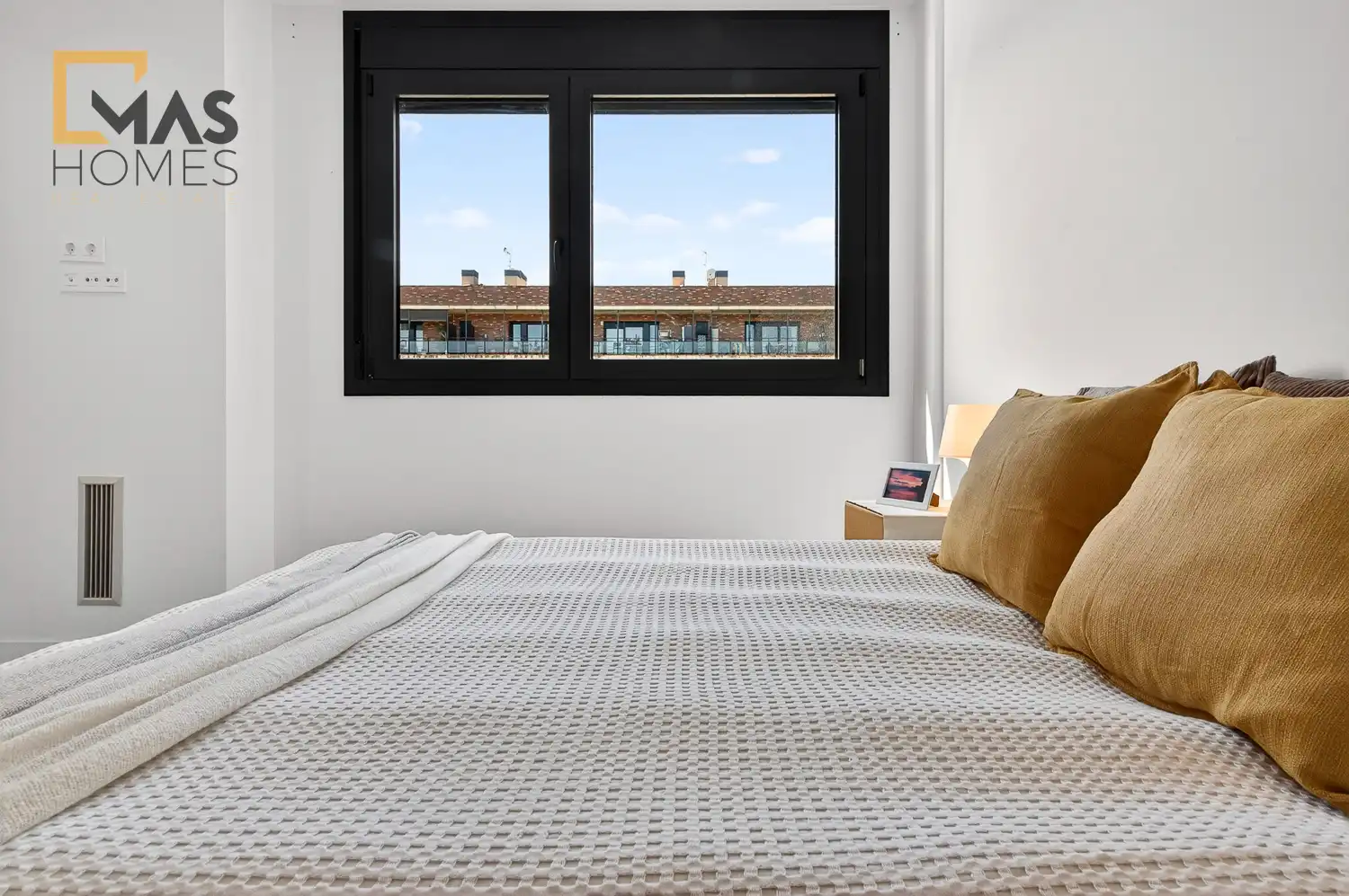 Schlafzimmer von Maisonette zum Verkauf in Sabadell mit Klimaanlage, Heizung und Parkett