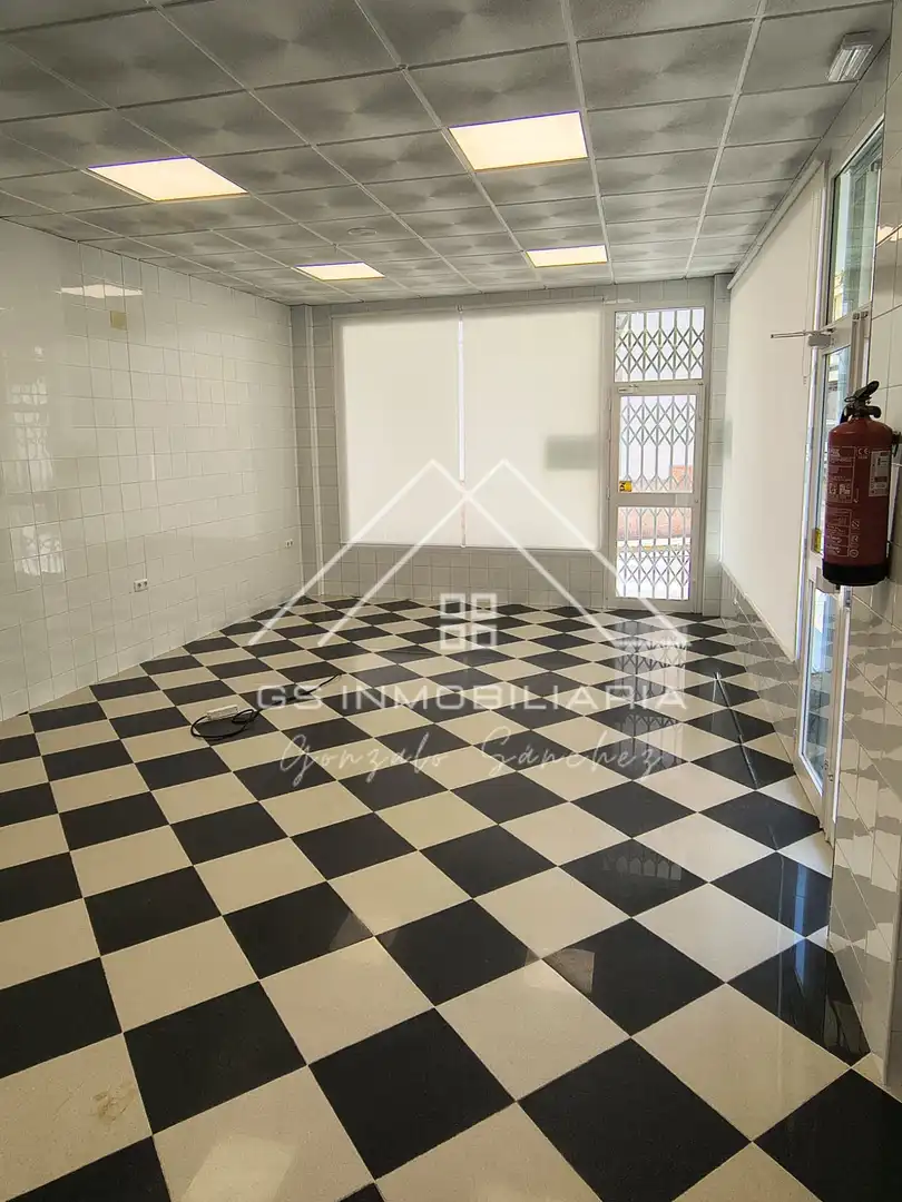 Local comercial en venda a Centro, imagen 5