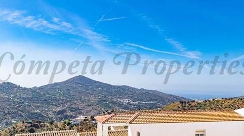 Photo 3 of Single-family semi-detached for sale in Sayalonga, Málaga