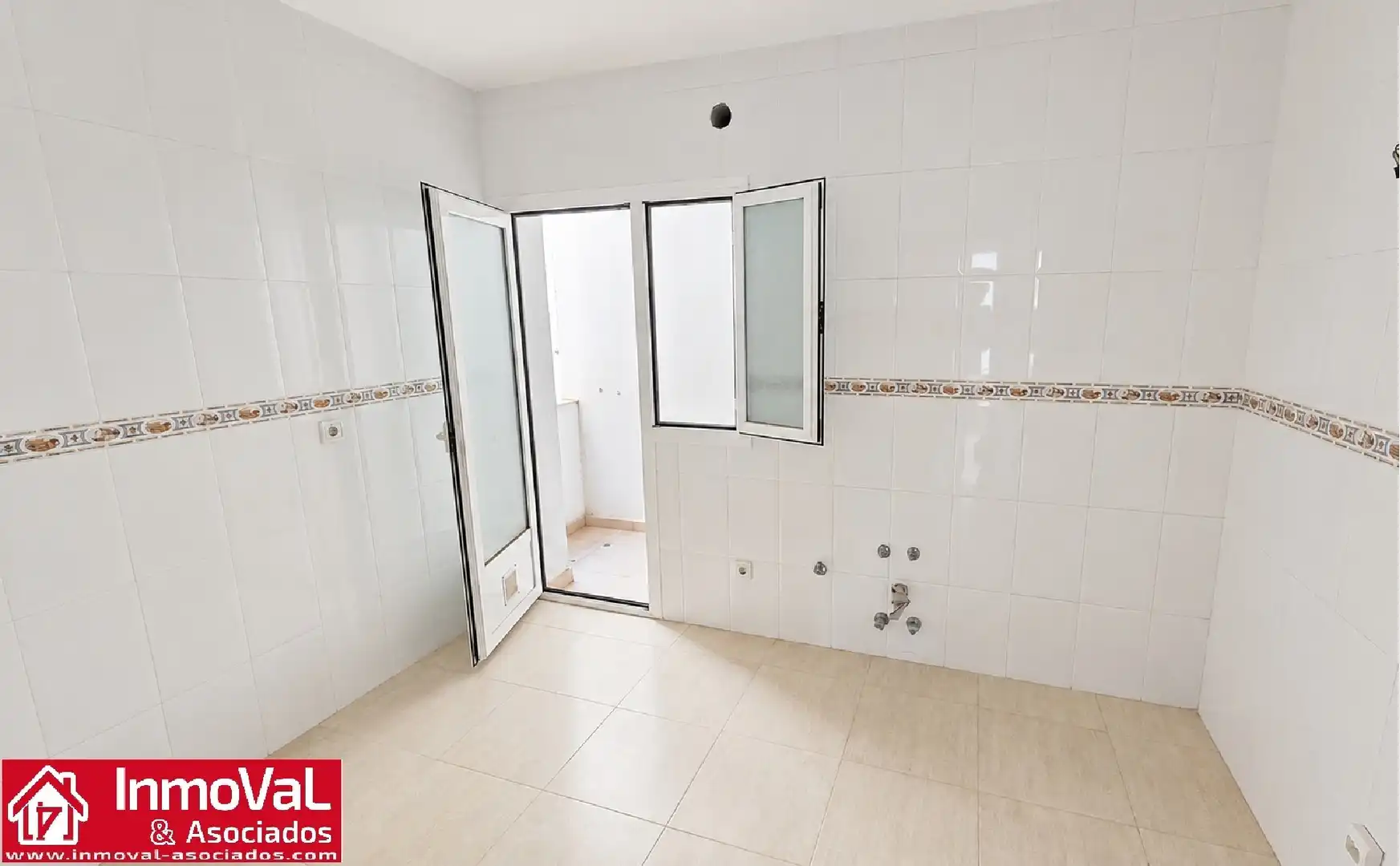 Bathroom of Flat for sale in Garrucha