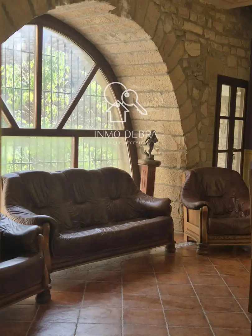 Vista exterior de Casa o xalet en venda en Conesa amb Calefacció, Traster i Moblat